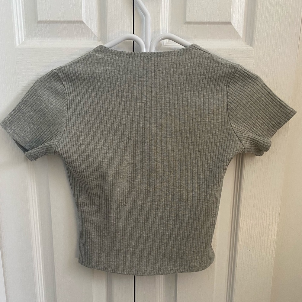 New ROMWE Gray Wrap Crop Top! - Picture 2 of 5